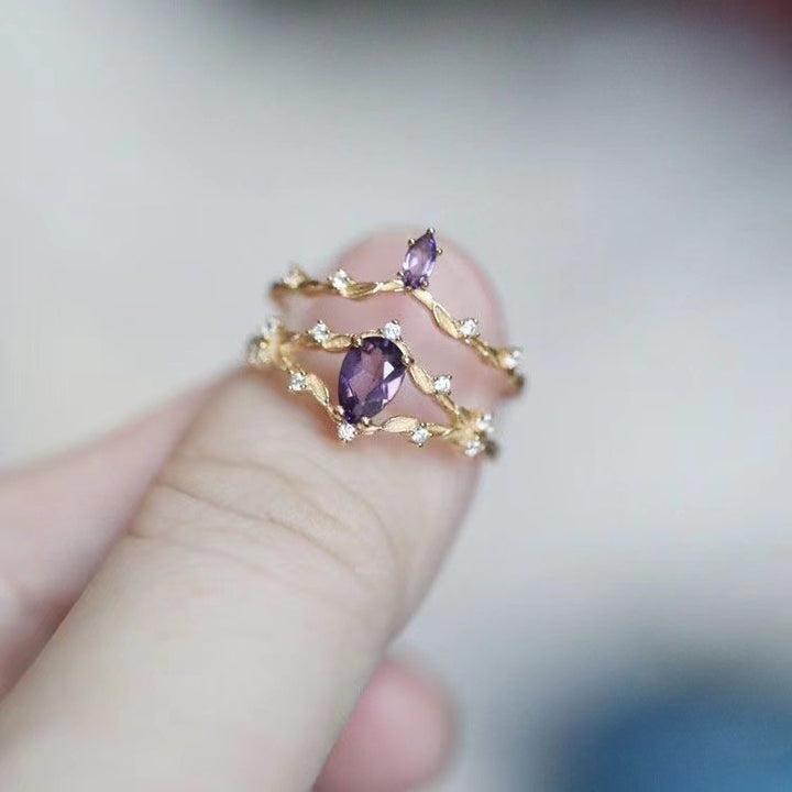 Women's Vintage Flower Crystal Ring