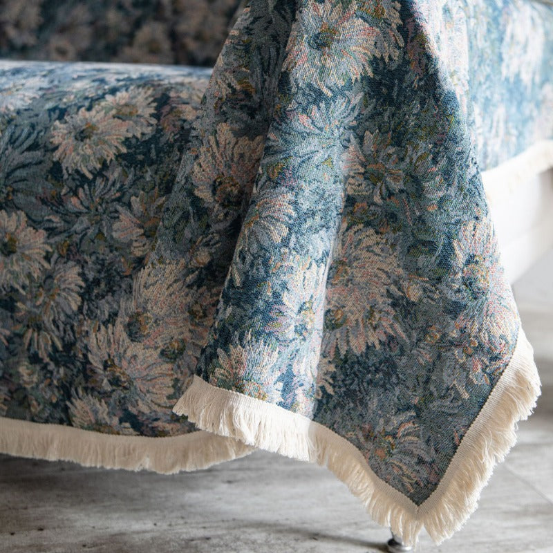 American Style Blue Flower Jacquard Sofa Slipcover