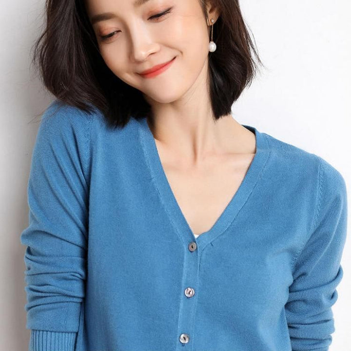 Chic V-Neck Single Breasted Cardigan