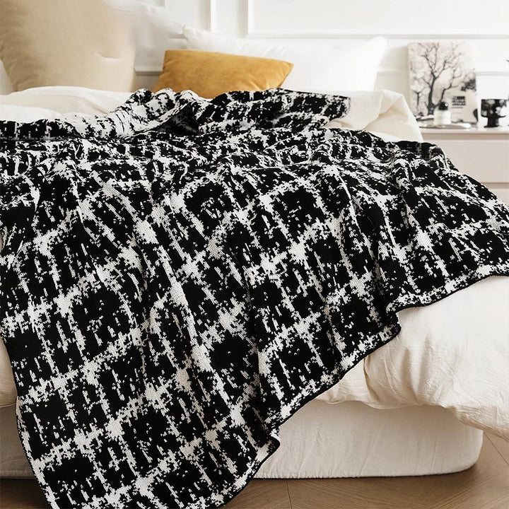 Luxury Wool Knitted Blanket - Elegant Wearable Sofa Bed Throw - Perfect for Home, Travel, and TV Time