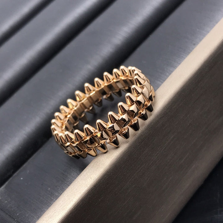 Popular Men's And Women's Universal V Gold CNC Bullet Ring