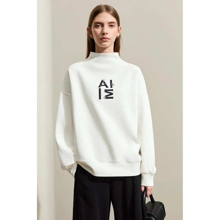 Minimalist Women's Embroidered Streetwear Hoodie