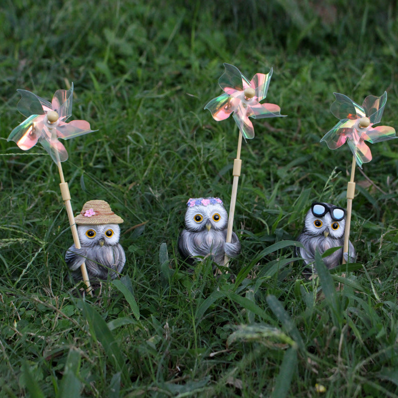 Charming Owl Resin Craft Decoration Set