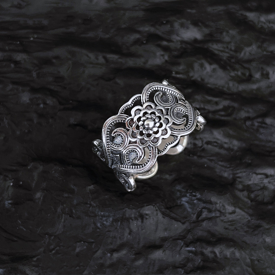 Silver Vintage Flower Facto Ring