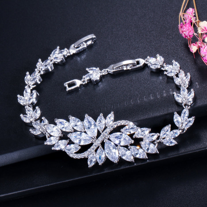 Women's Bingling Flower Zircon Bracelet Jewelry