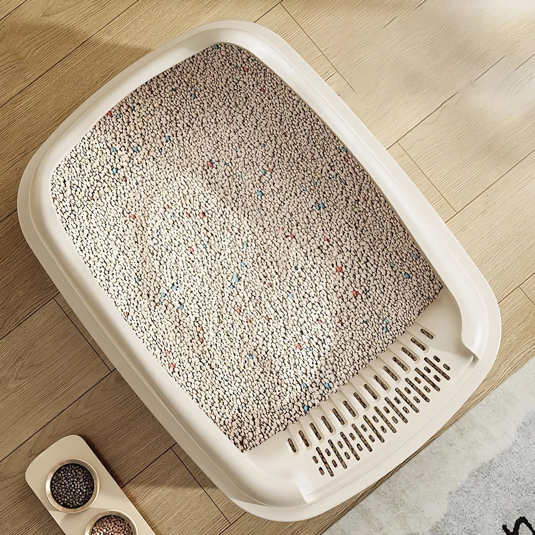 Semi-Closed Cat Litter Box with Scoop - Perfect for Small Cats & Dogs