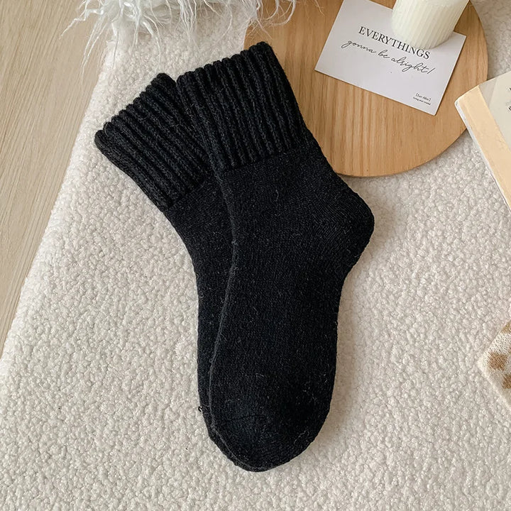 Women's Winter Thick Wool Low Tube Cashmere Socks