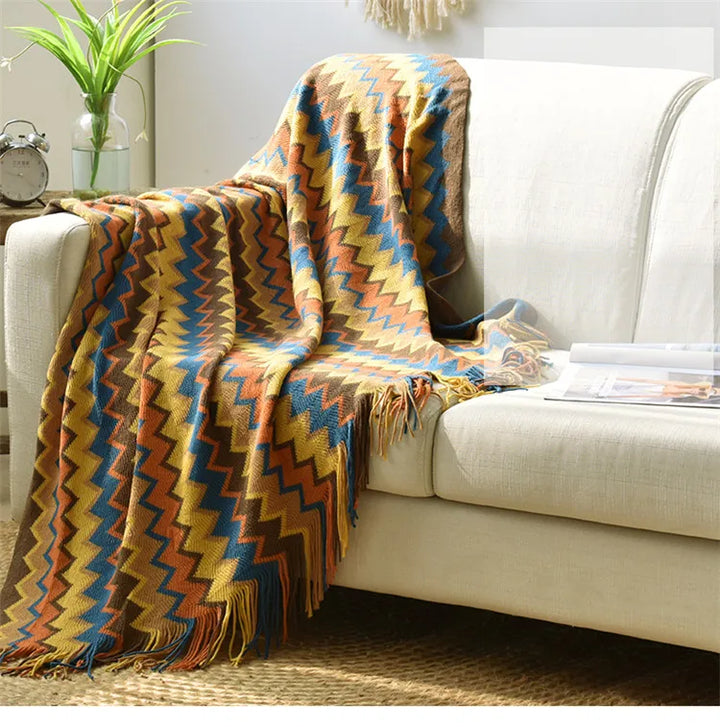 Colorful Zigzag Knit Throw Blanket with Tassel Fringe – Soft & Lightweight for Couch, Bed, or Travel