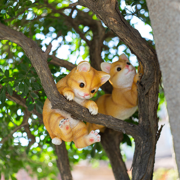 Adorable Resin Cat Pendant for Garden and Home Décor