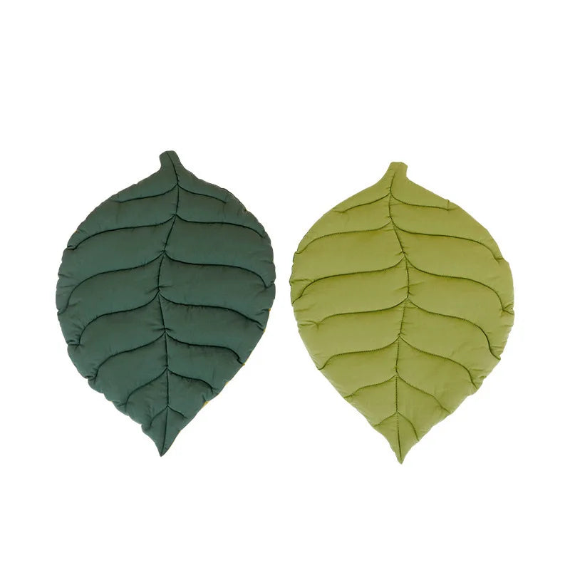 Leaf-Shaped Soft Cotton Cat Bed Mat