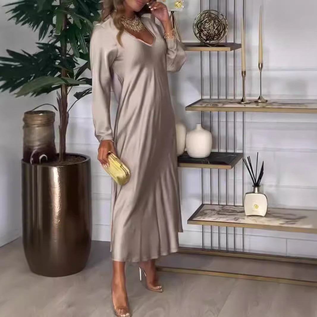 Ladies New V-neck Long Sleeve Autumn Solid Color Dress