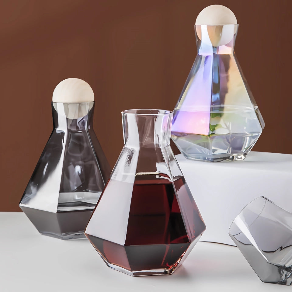 Elegant Glass Carafe Set with Wood Lid – Perfect for Every Occasion