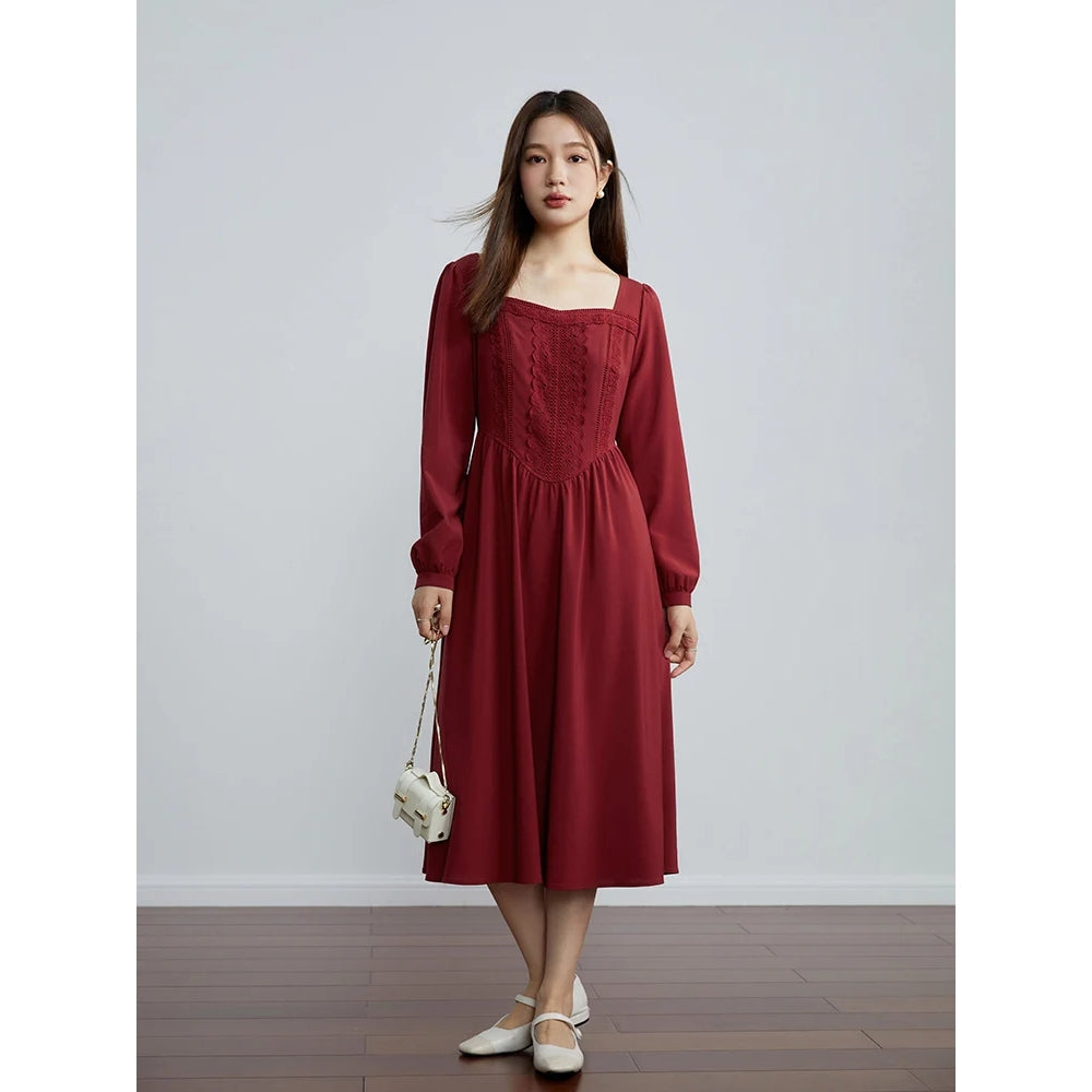 Retro Red Long Sleeve Square Neck Dress with Lace Decoration