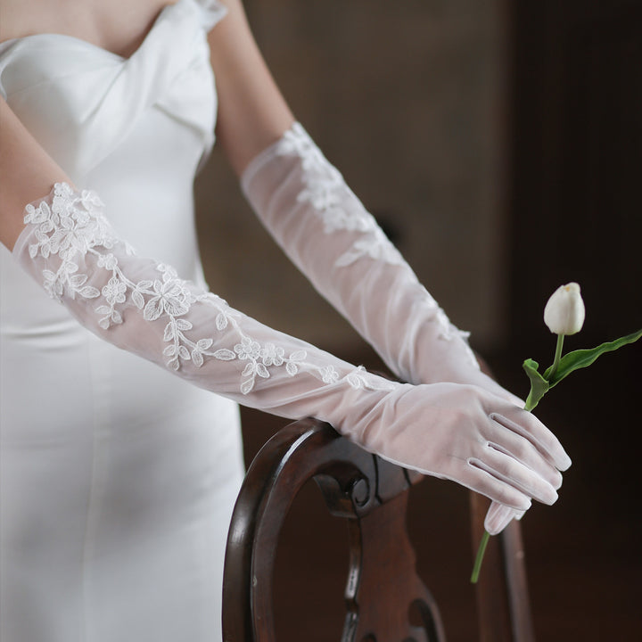 Elegant White Lace Wedding Dress Dinner Mesh Gloves