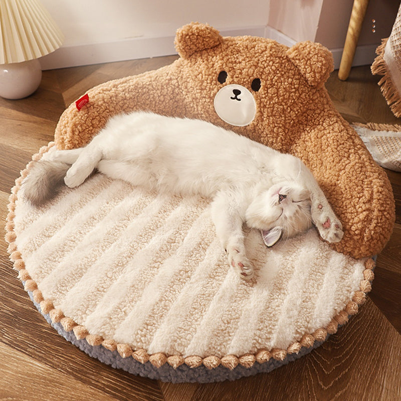 Cozy Bear-Shaped Cat Sofa Mat