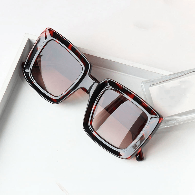 Simple Big Frame Sunglasses Women Anti-Ultraviolet round Face Retro Square Sunglasses - MRSLM