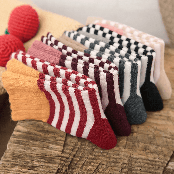 Women High Cuff Mouth Striped Wool Socks - MRSLM