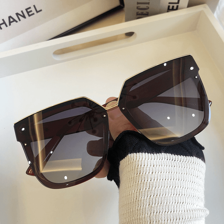 European and American Large Square Flat Sunglasses - MRSLM