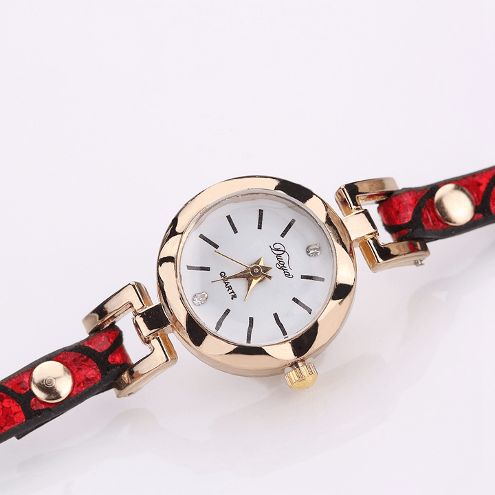 DUOYA 328 Five Pointed Star Retro Style Women Bracelet Watch Leather Band Quartz Watch - MRSLM