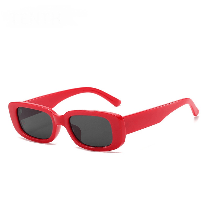 Translucent Thick Frame Sunglasses with Colorful Lenses - MRSLM