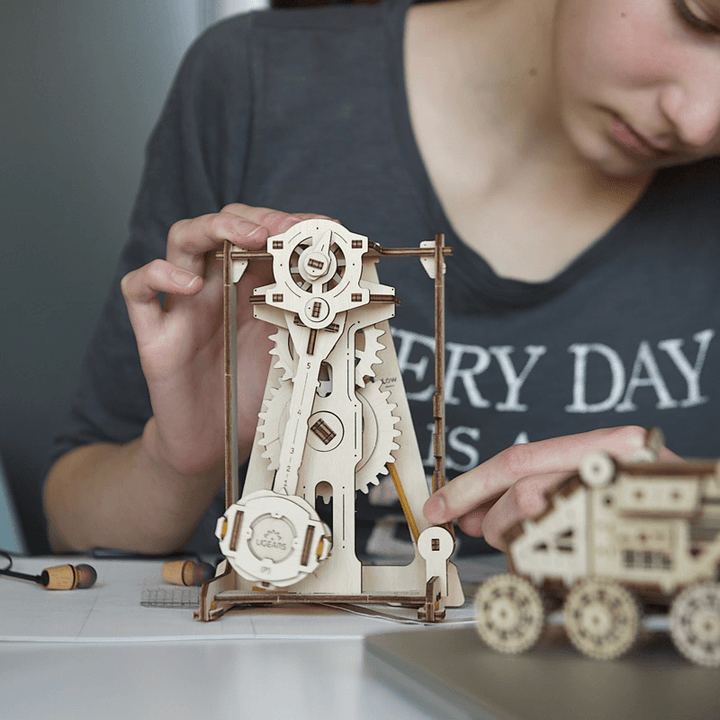 Wooden Mechanical Transmission Model Assembling Virtual Reality AR Interactive Toy - MRSLM