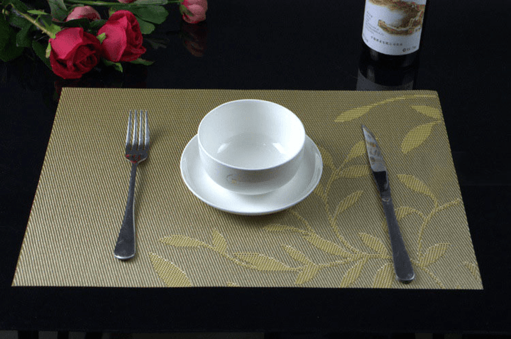 Washable Placemat for Dining Table Creative Heat Insulation Stain Resistant Anti-Skid Eat Mats - MRSLM