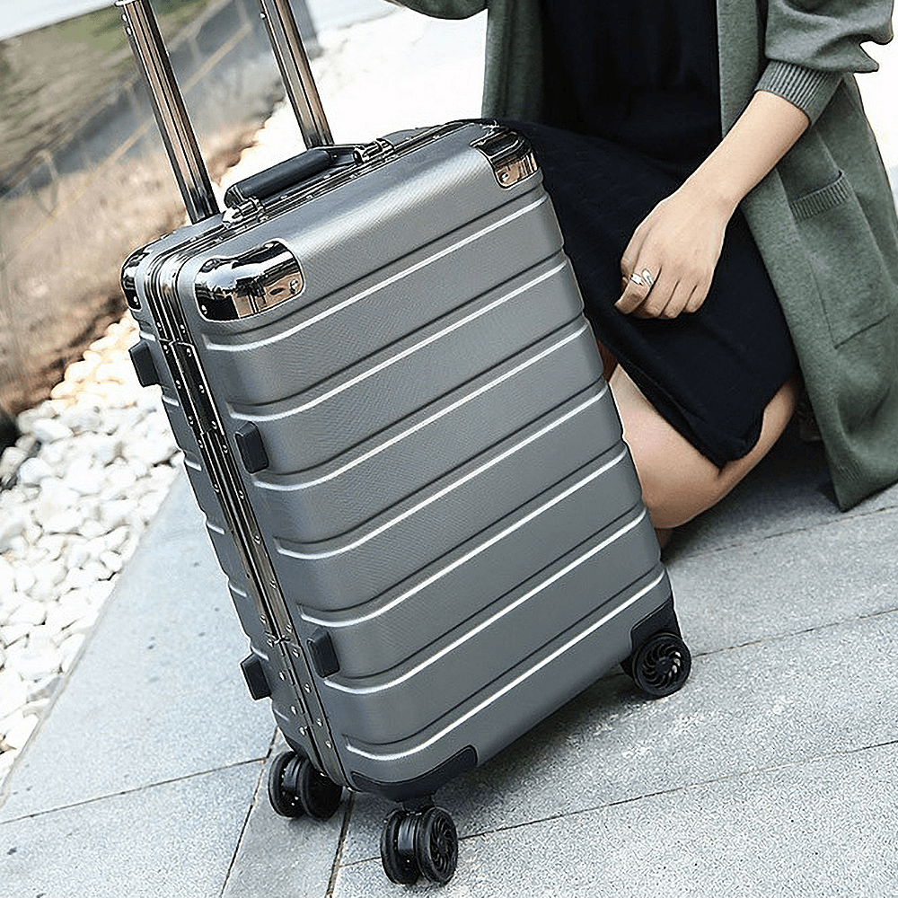 20Inch/24Inch Travel Suitcase PC TSA Locks 360° Universal Wheel Luggage Case - MRSLM