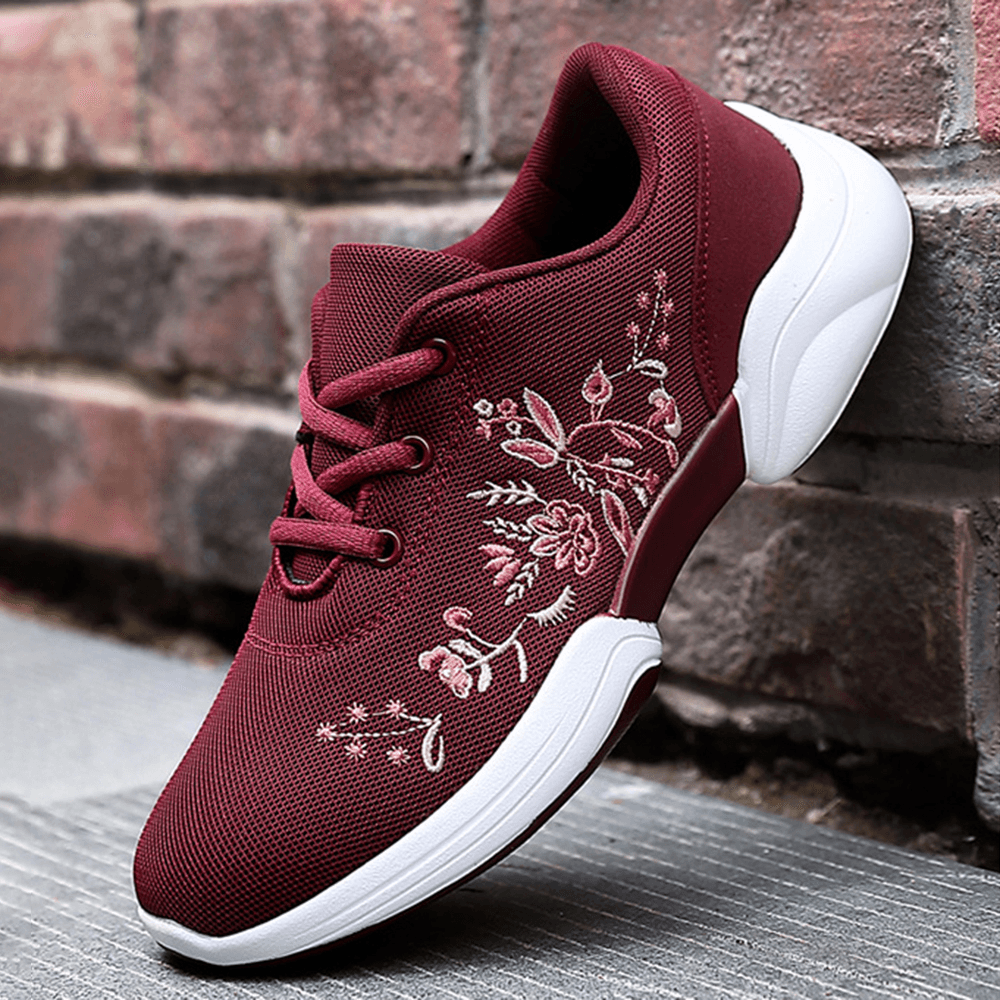 Women Casual Embroidery Flowers Knitted Lightweight Breathable Sneakers - MRSLM