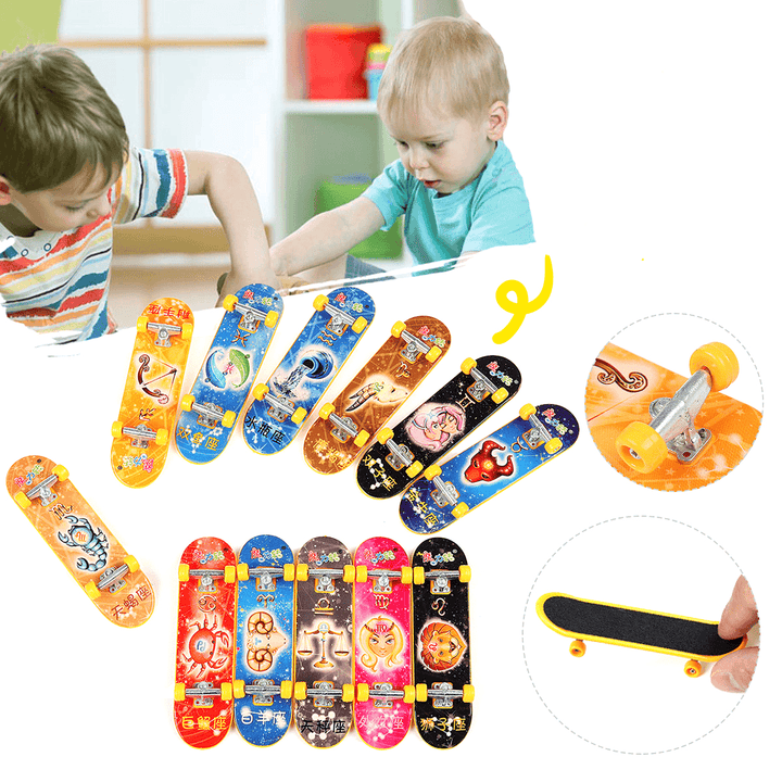 1Pc Mini Finger Skateboard Skate Boarding Model Children Toy Christmas Gift - MRSLM