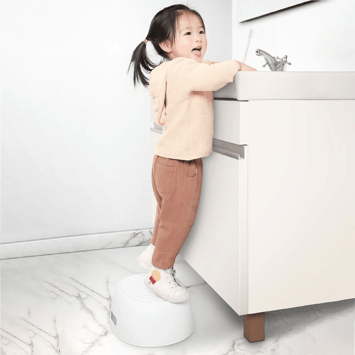 Qborn ZQ01JK Children'S Toilet Bowl Baby Toilet Training Seat Cute Potty Children'S Urine Pot Comfortable Portable High Stool Baby Potties from Xiaomi Youpin - MRSLM