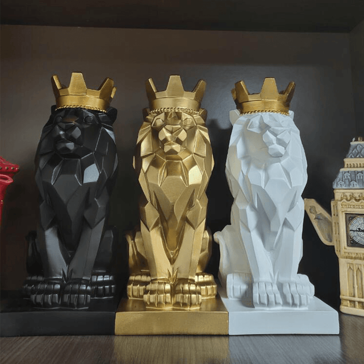 Nordic Handsome Crown Lion Resin Statue Handicraft Home Decor Sculptures Gift - MRSLM