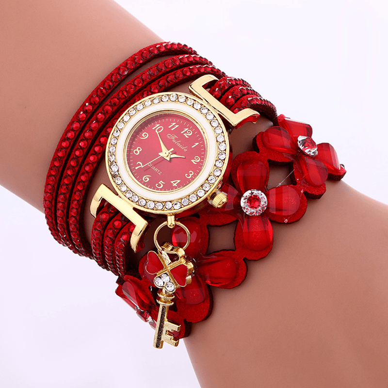 Fashion Crystal Circle Bracelet Women Watch Simple Dial Flowear Patterns Quartz Watch - MRSLM