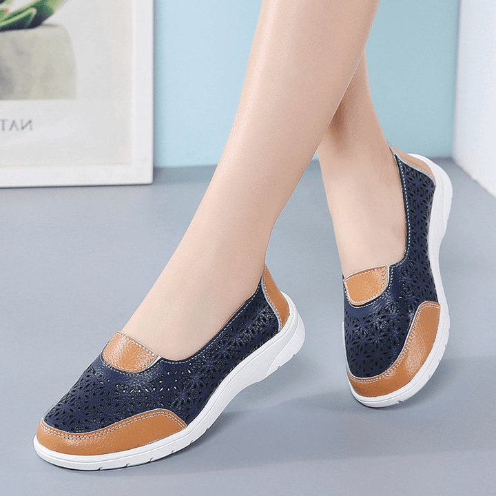 Women Hollow Leather Slip on Solid Color Soft Sole Flats - MRSLM