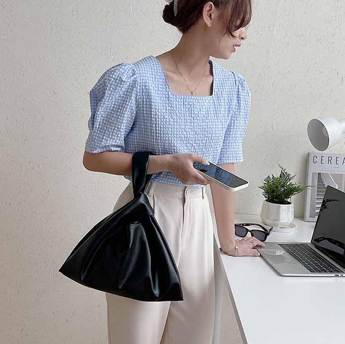 Fashion Portable Soft Face Fold Small Square Bag - MRSLM