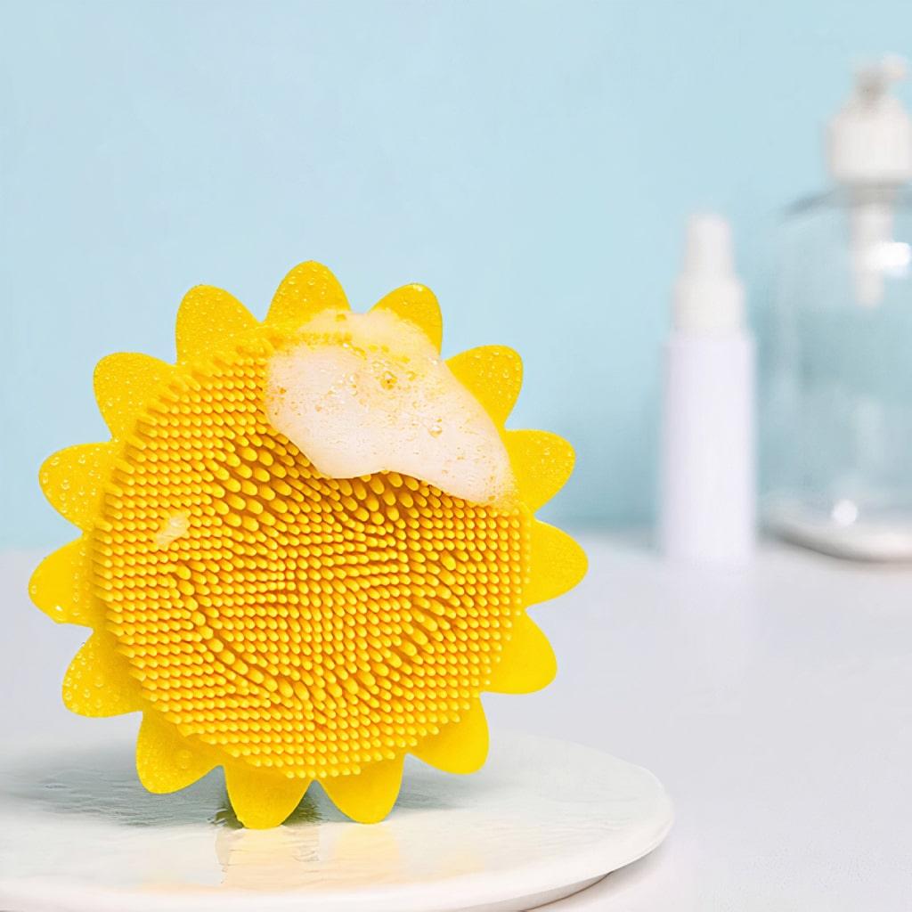 Sunflower Shower Brush - MRSLM