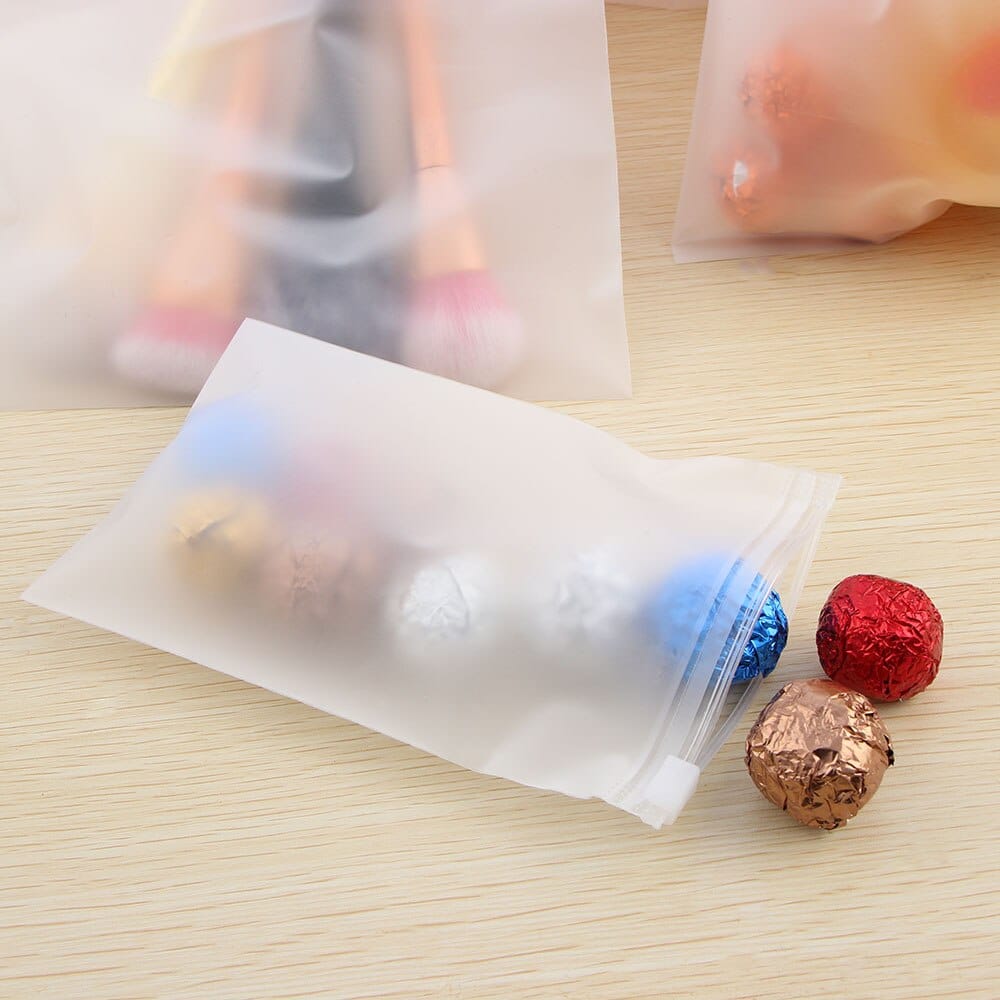 Water-resistant Travel Bag with Zip Lock 5 Pcs Set